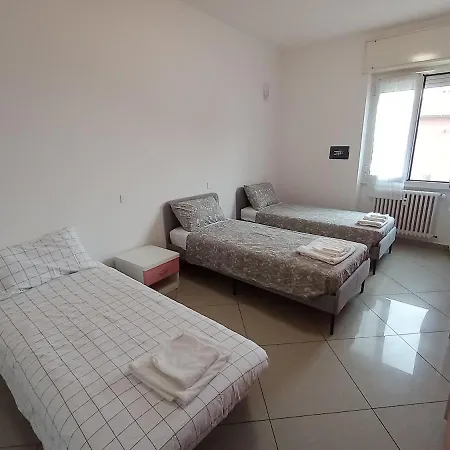 A Casa Di Giulia Near Rho Fiera Appartamento *