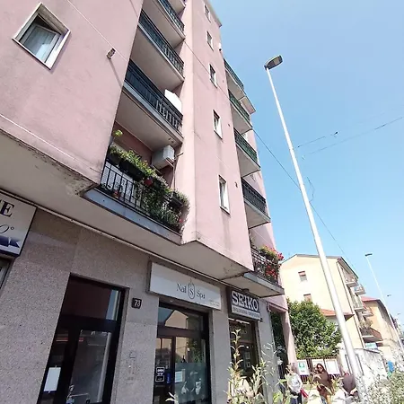A Casa Di Giulia Near Rho Fiera