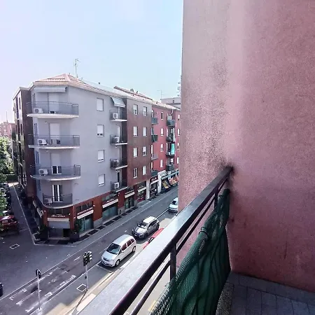 A Casa Di Giulia Near Rho Fiera Appartamento *